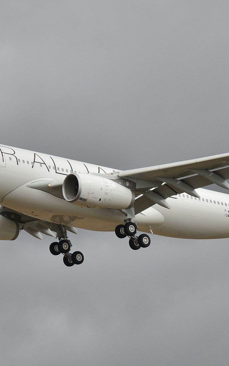 N342AV - Airbus