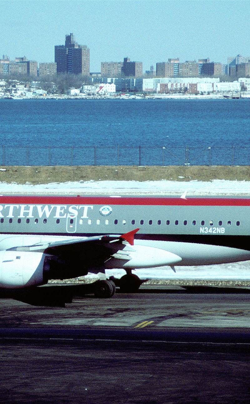 N342NB - Airbus