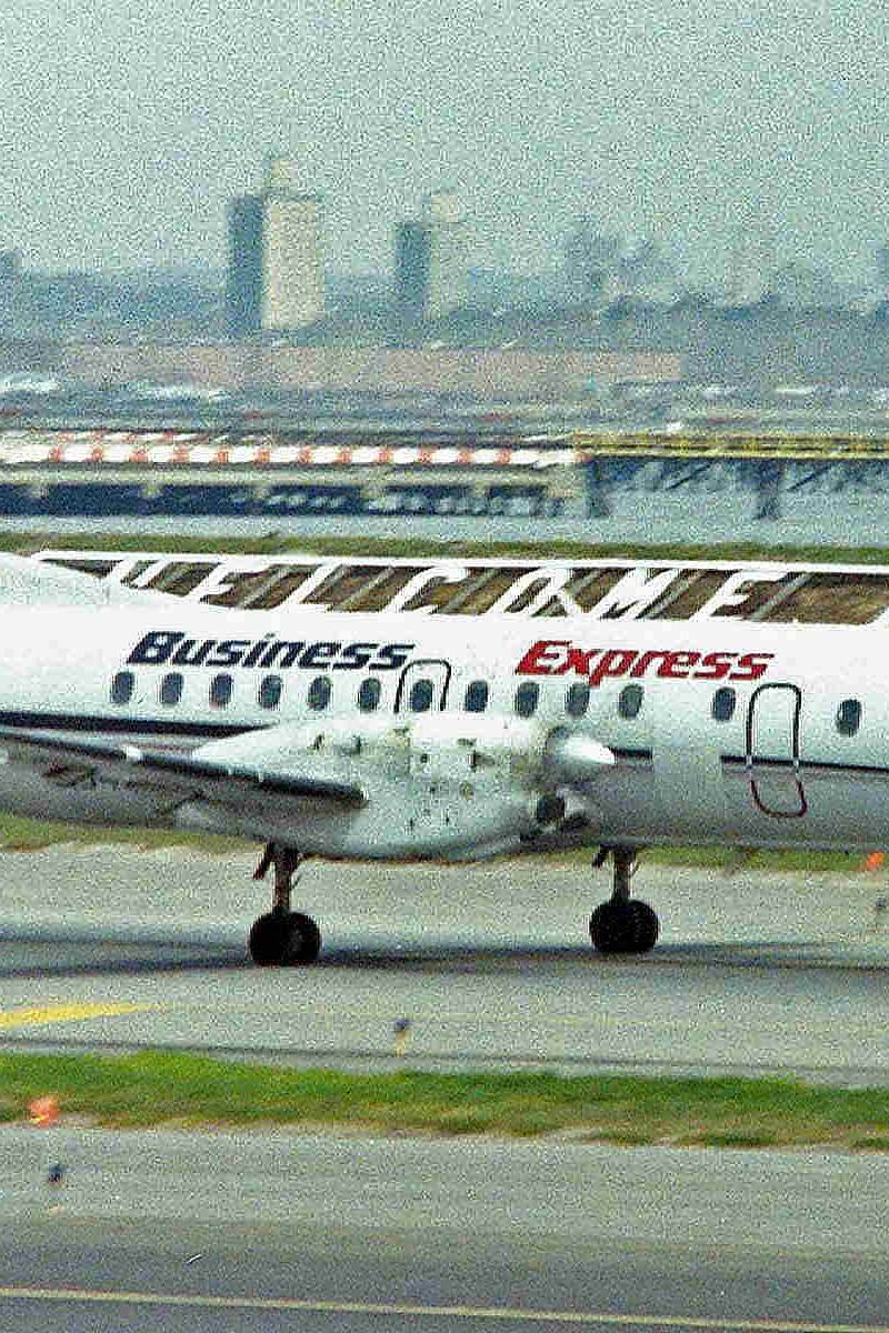 N345BE - Twin-engine aircraft