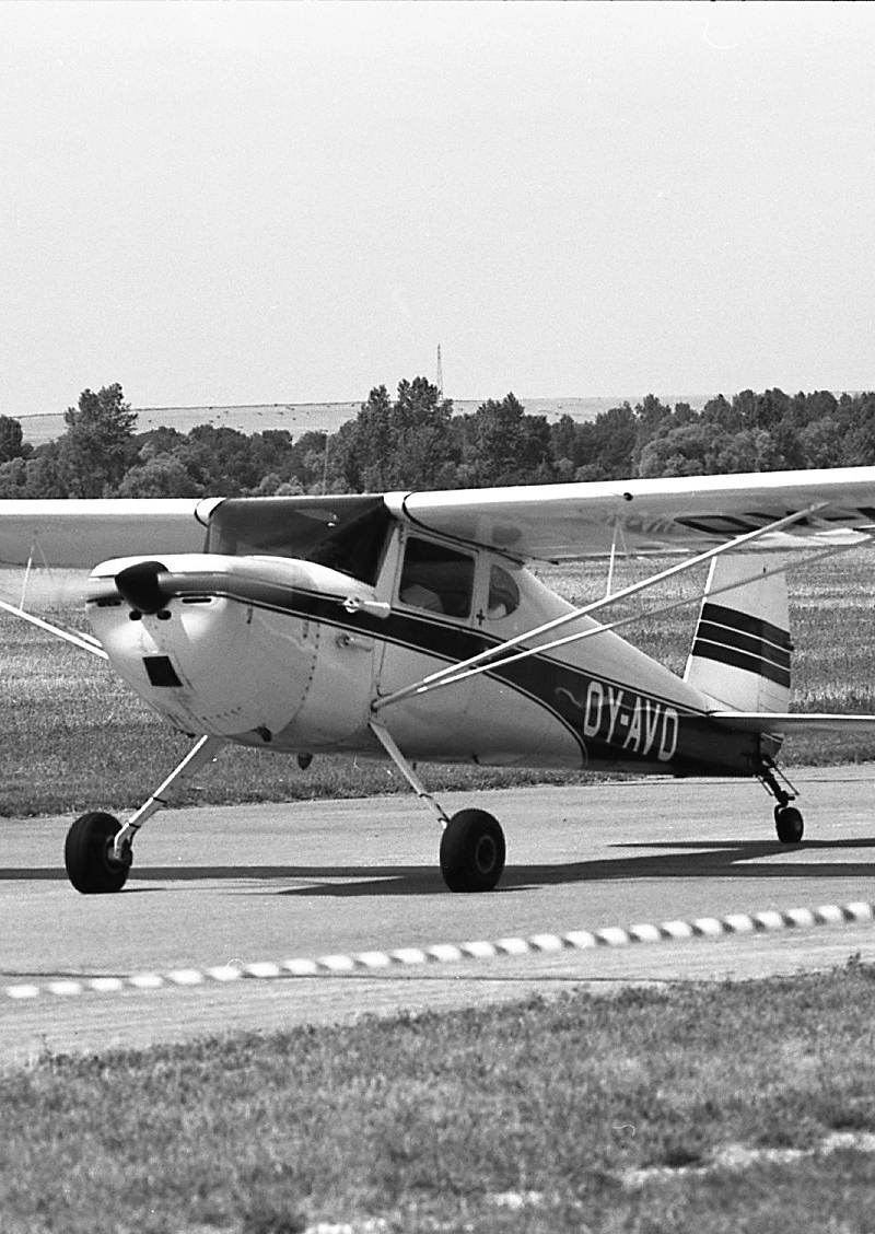 OY-AVO - Single-engine aircraft