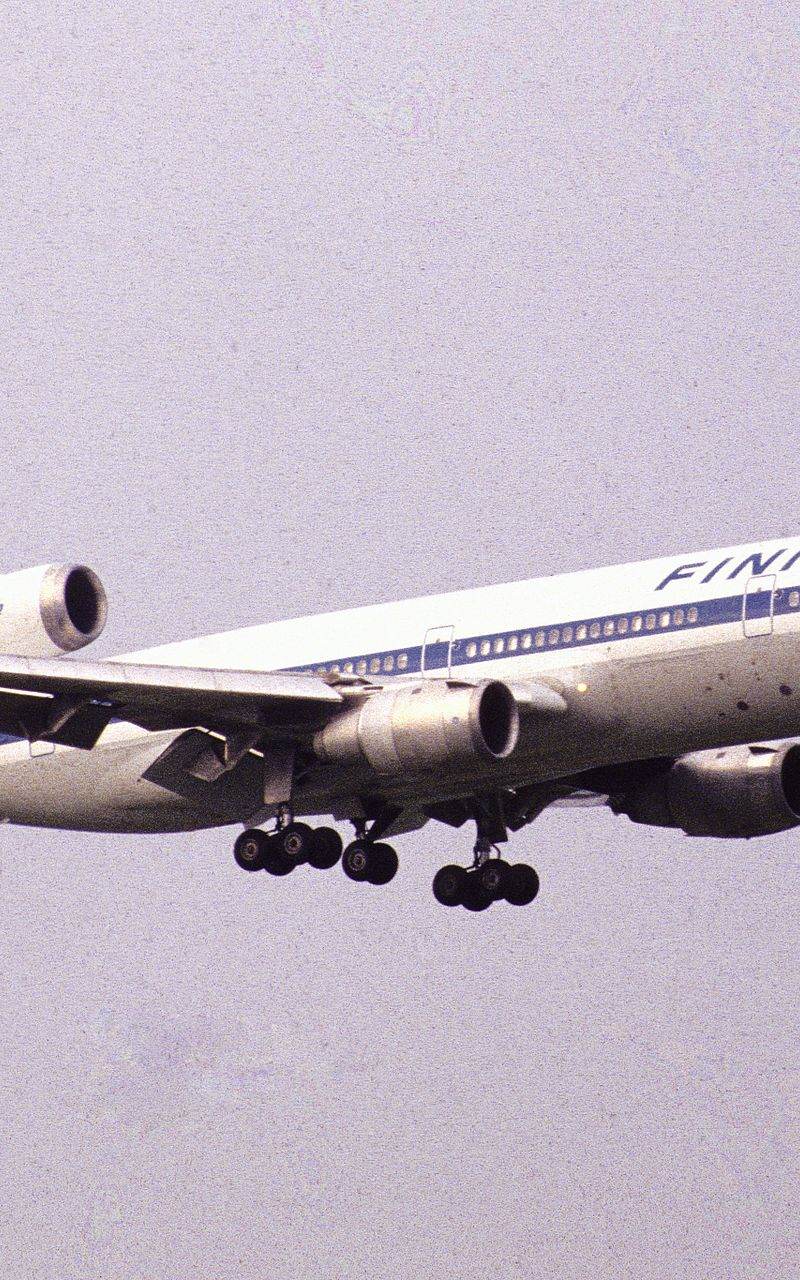 N345HC - Douglas