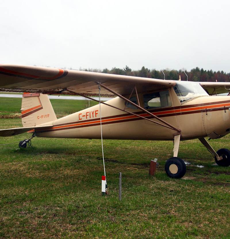 C-FIYF - Single-engine aircraft
