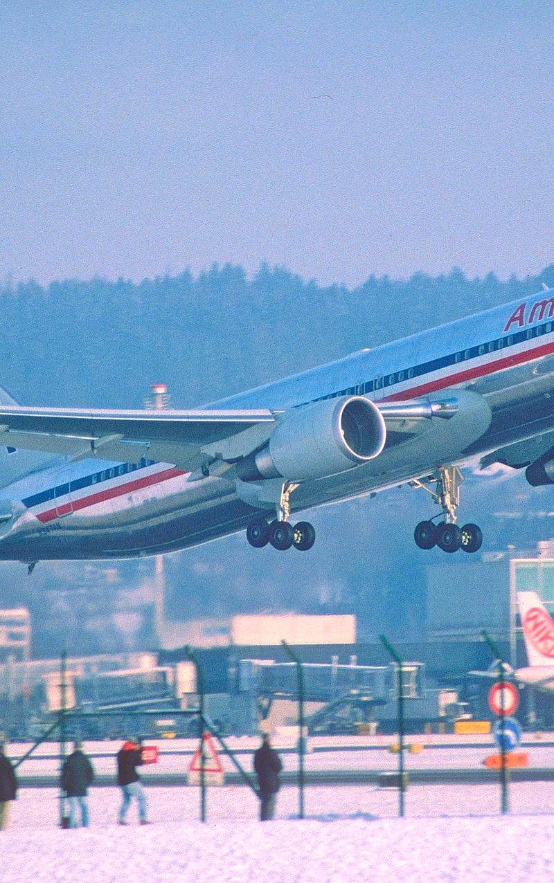 N347AN - Twin-engine aircraft