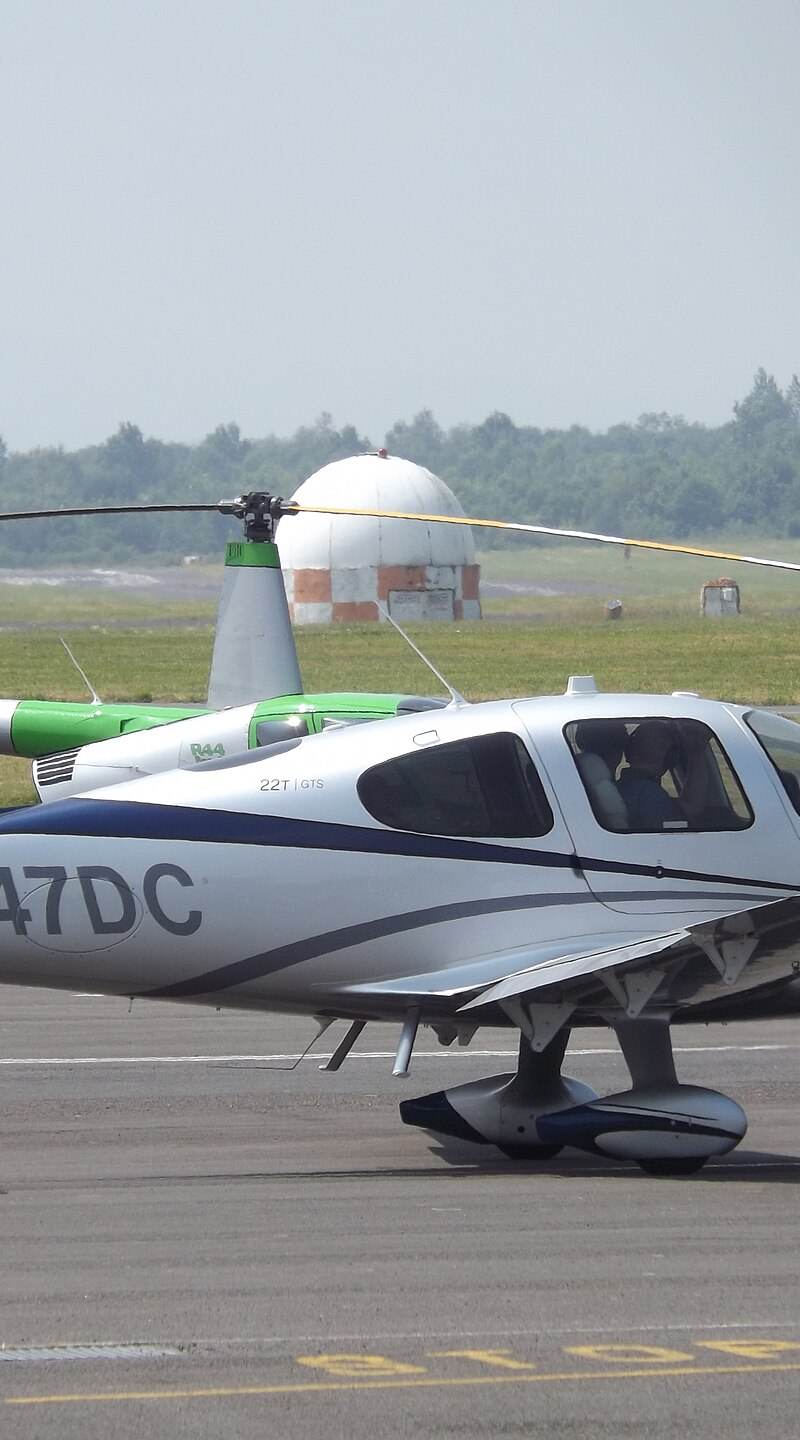 N347DC - Cirrus
