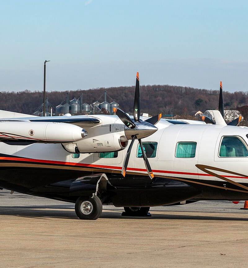 N33EW - Aircraft