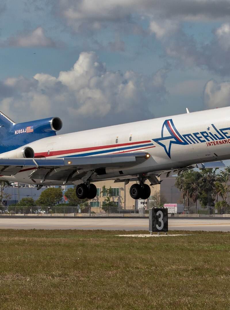 N395AJ - Boeing
