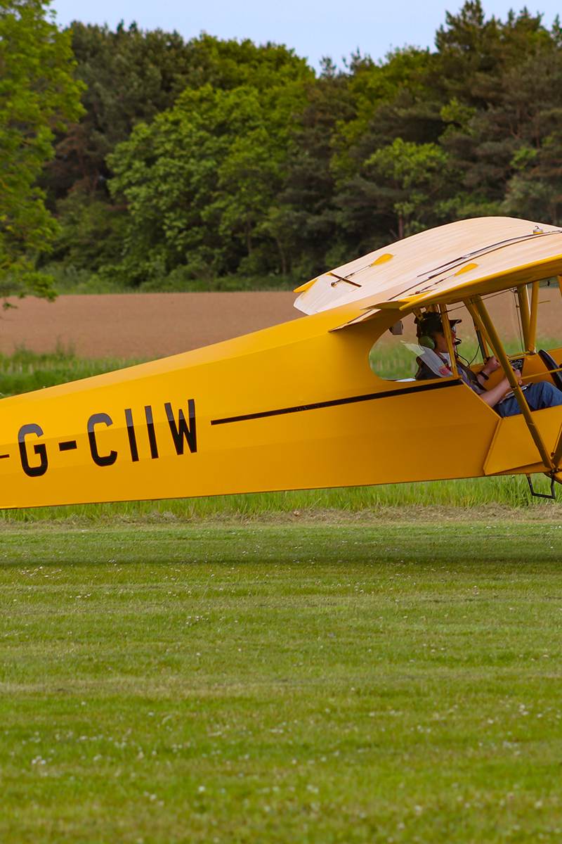 G-CIIW - Piper