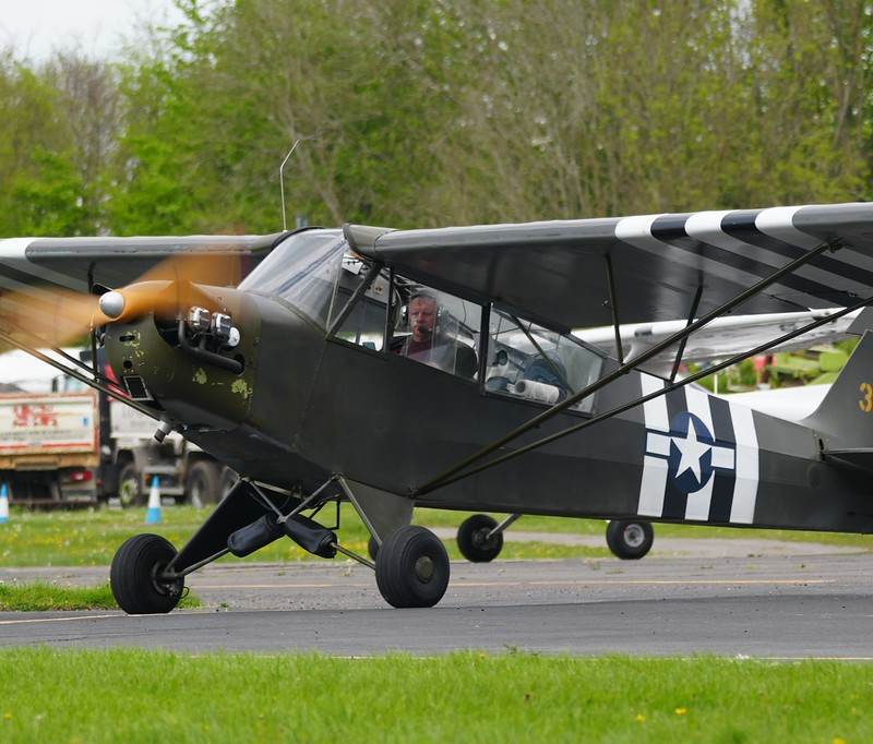 G-AISX - Piper