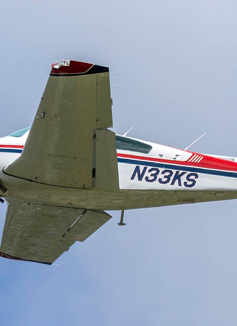 N33KS - Beechcraft
