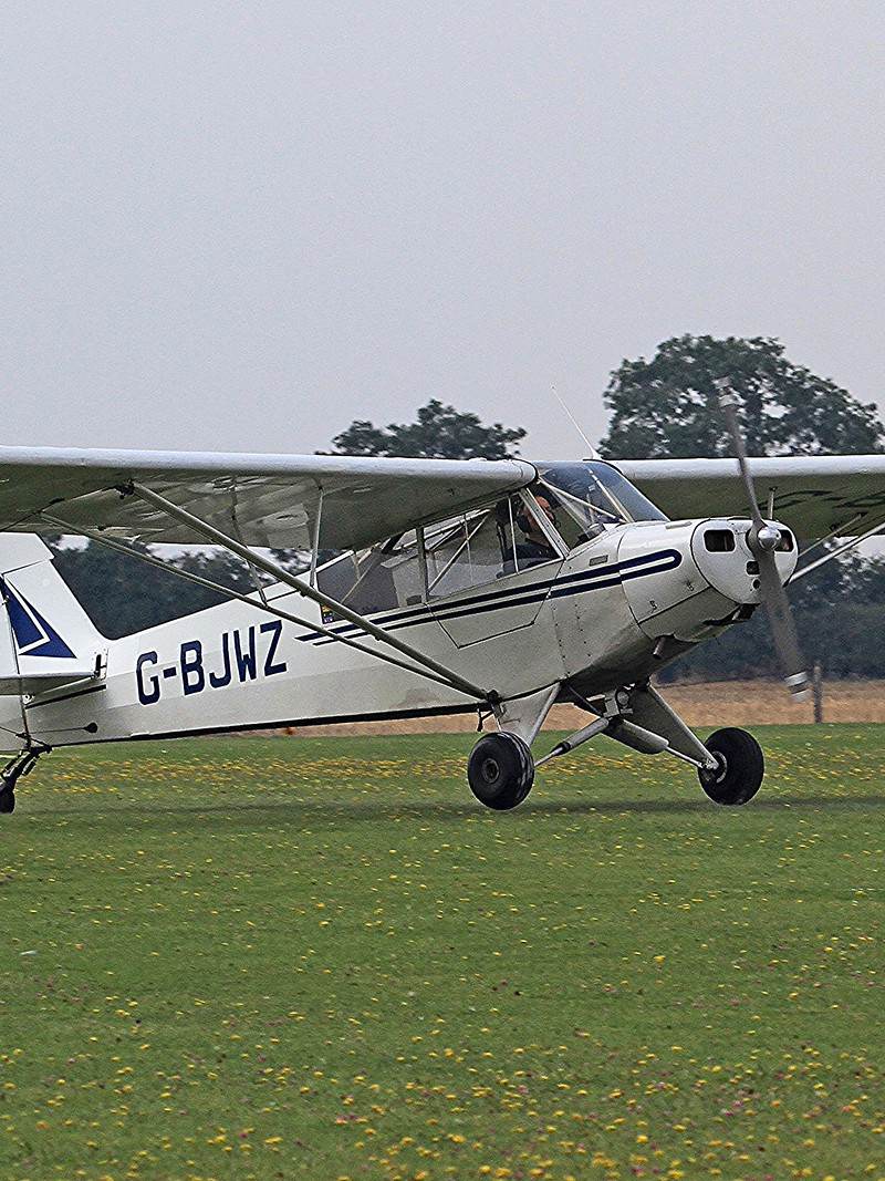 G-BJWZ - Piper