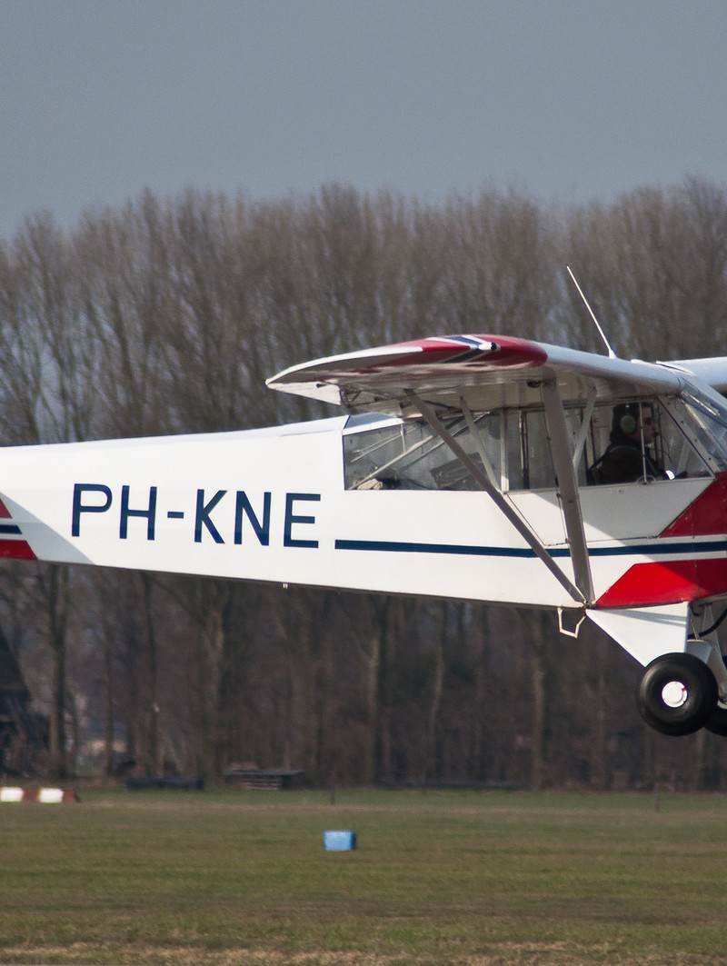 PH-KNE - Piper