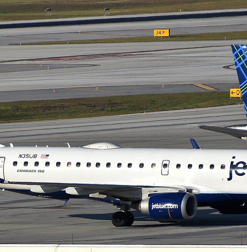 N351JB - Embraer