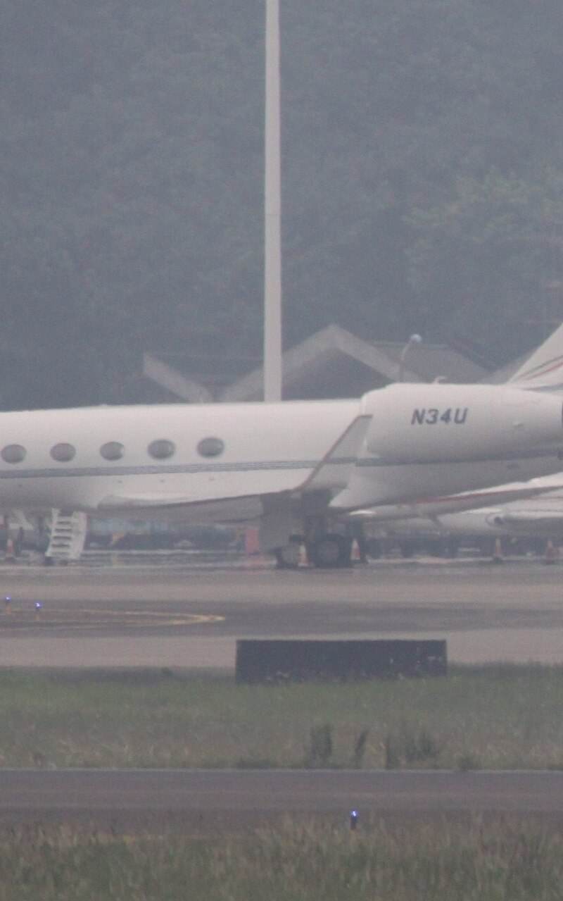 N34U - Business jet