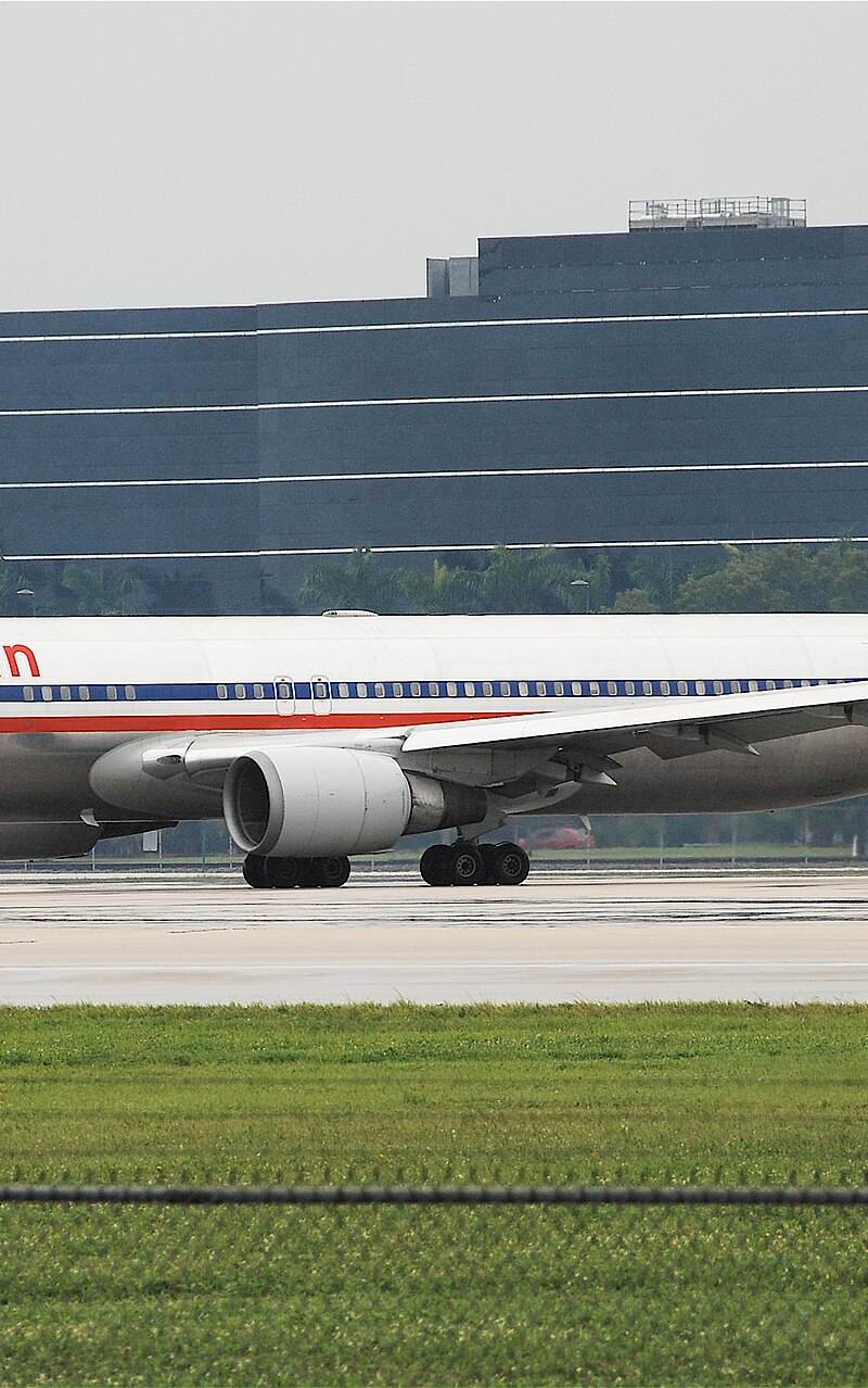 N352AA - Boeing