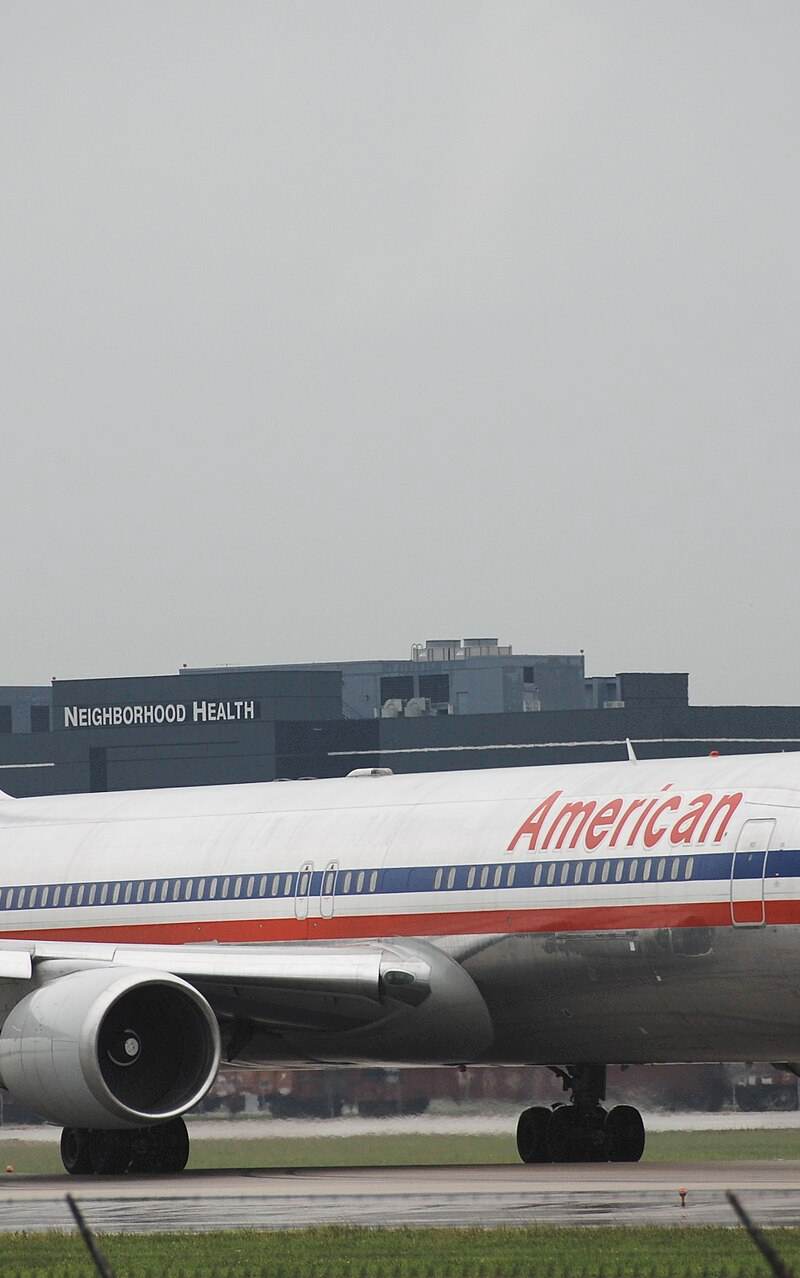 N352AA - Boeing