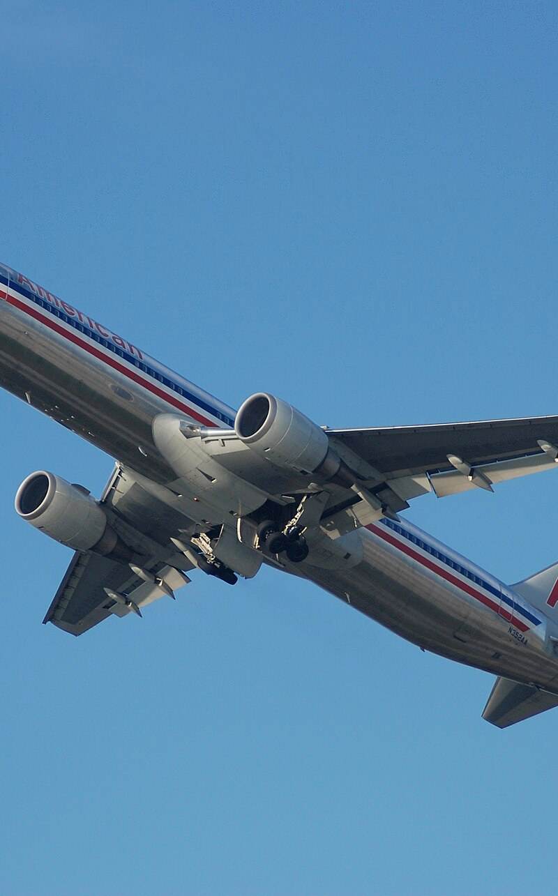 N352AA - Boeing