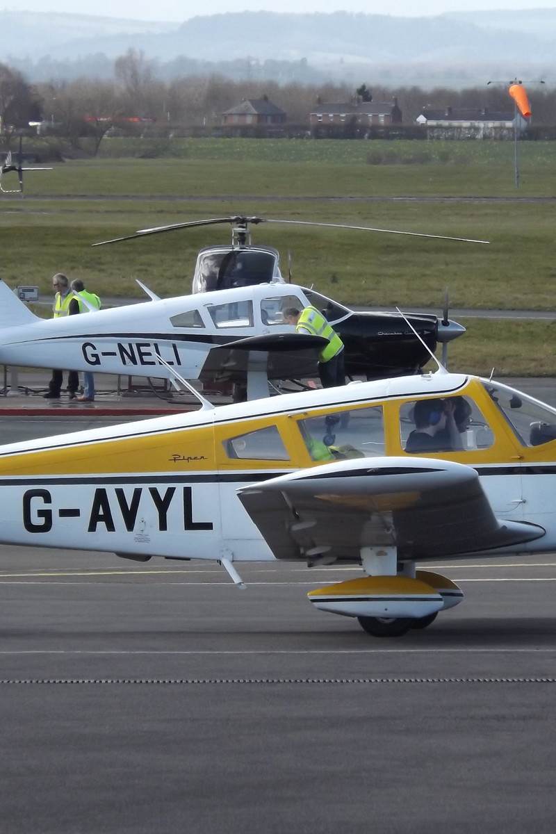 G-AVYL - Piper