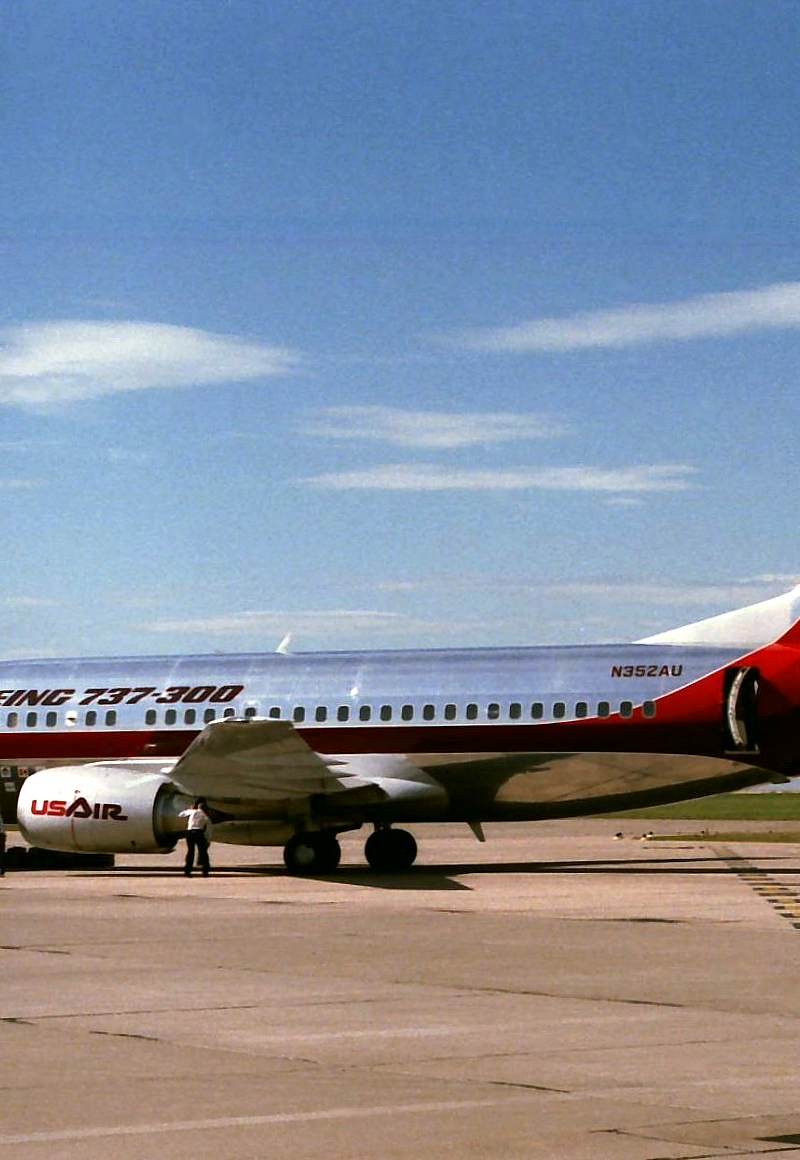 N352AU - Boeing