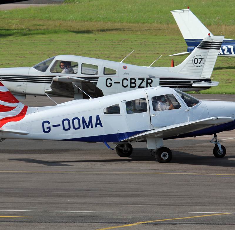 G-OOMA - Piper
