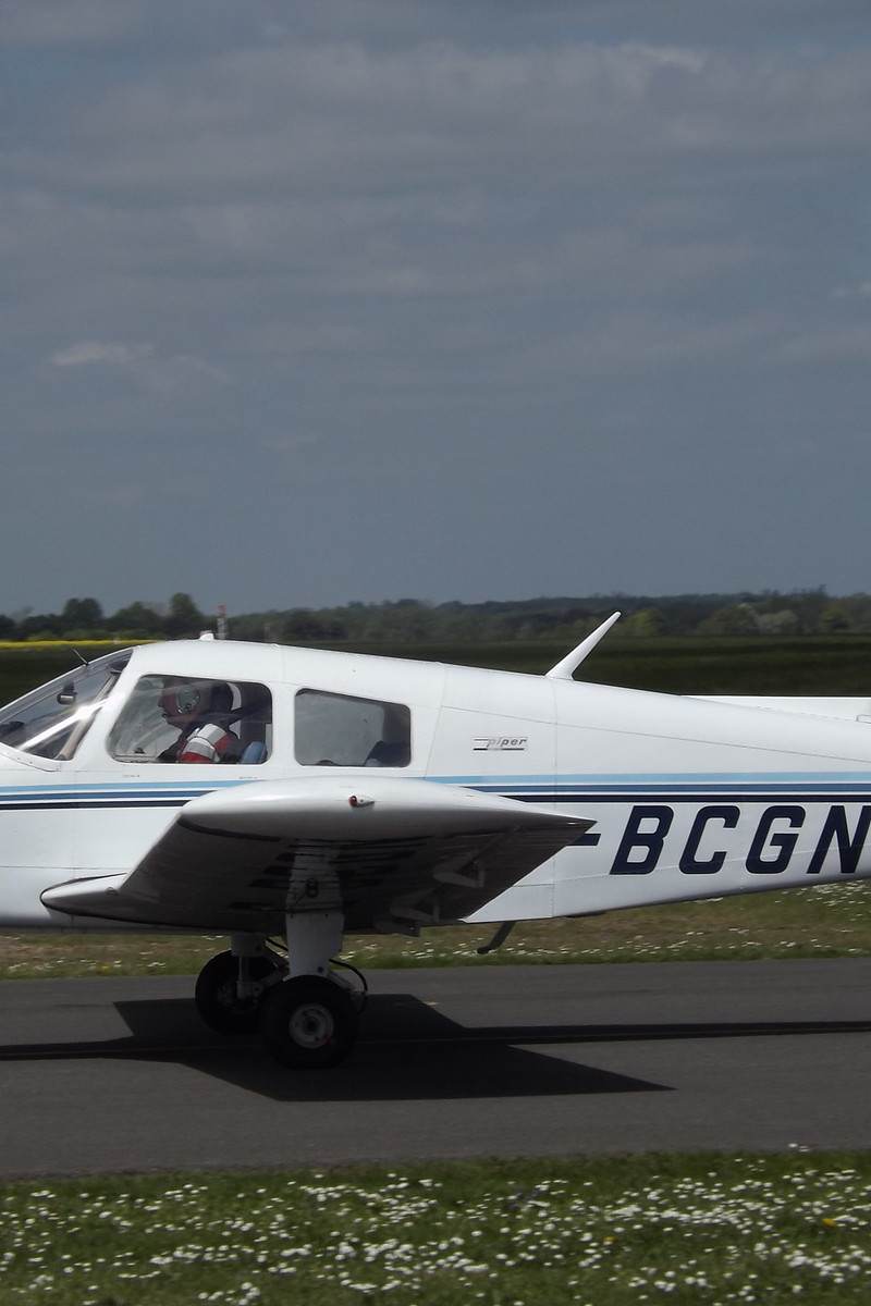 G-BCGN - Piper