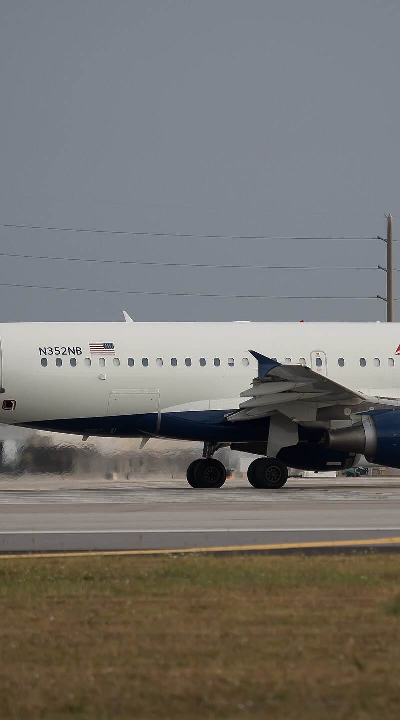 N352NB - Airbus