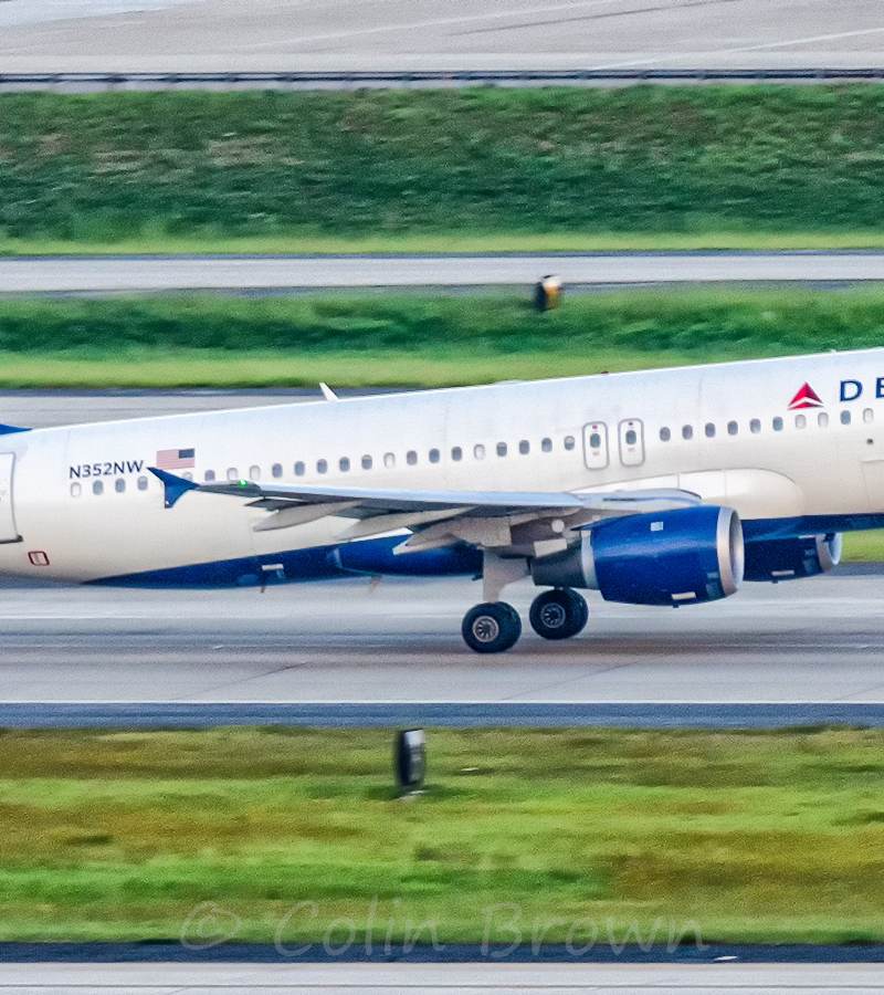 N352NW - Airbus