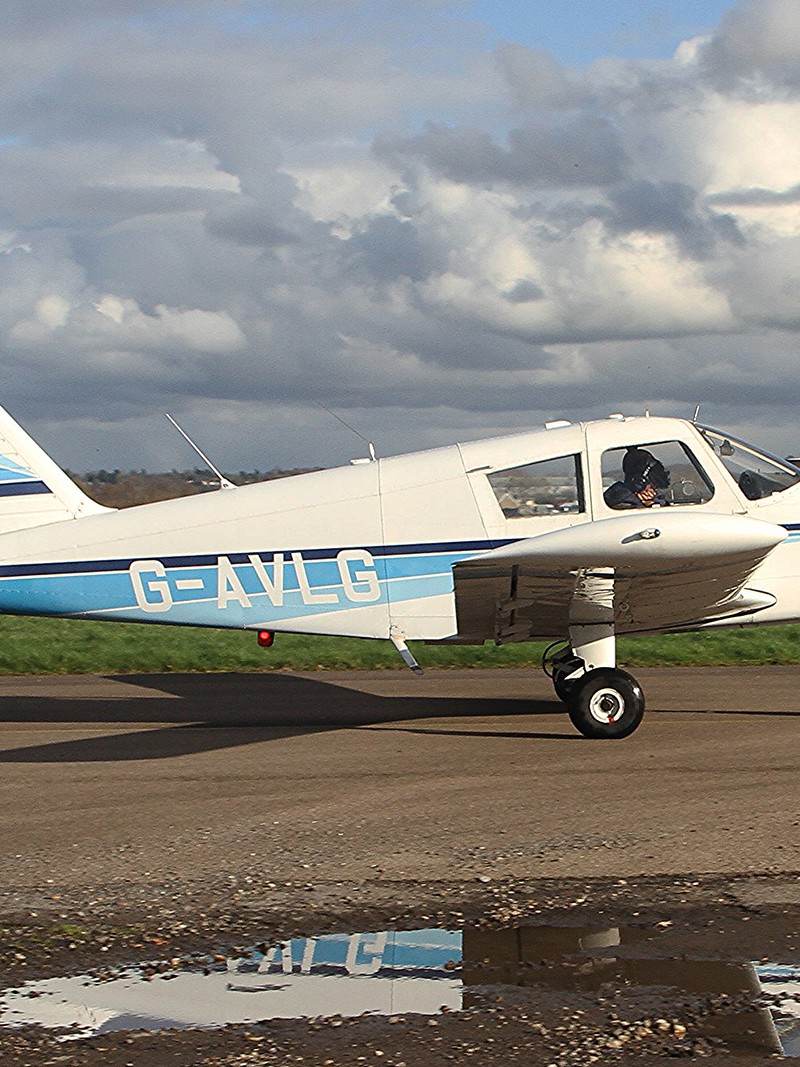 G-AVLG - Piper