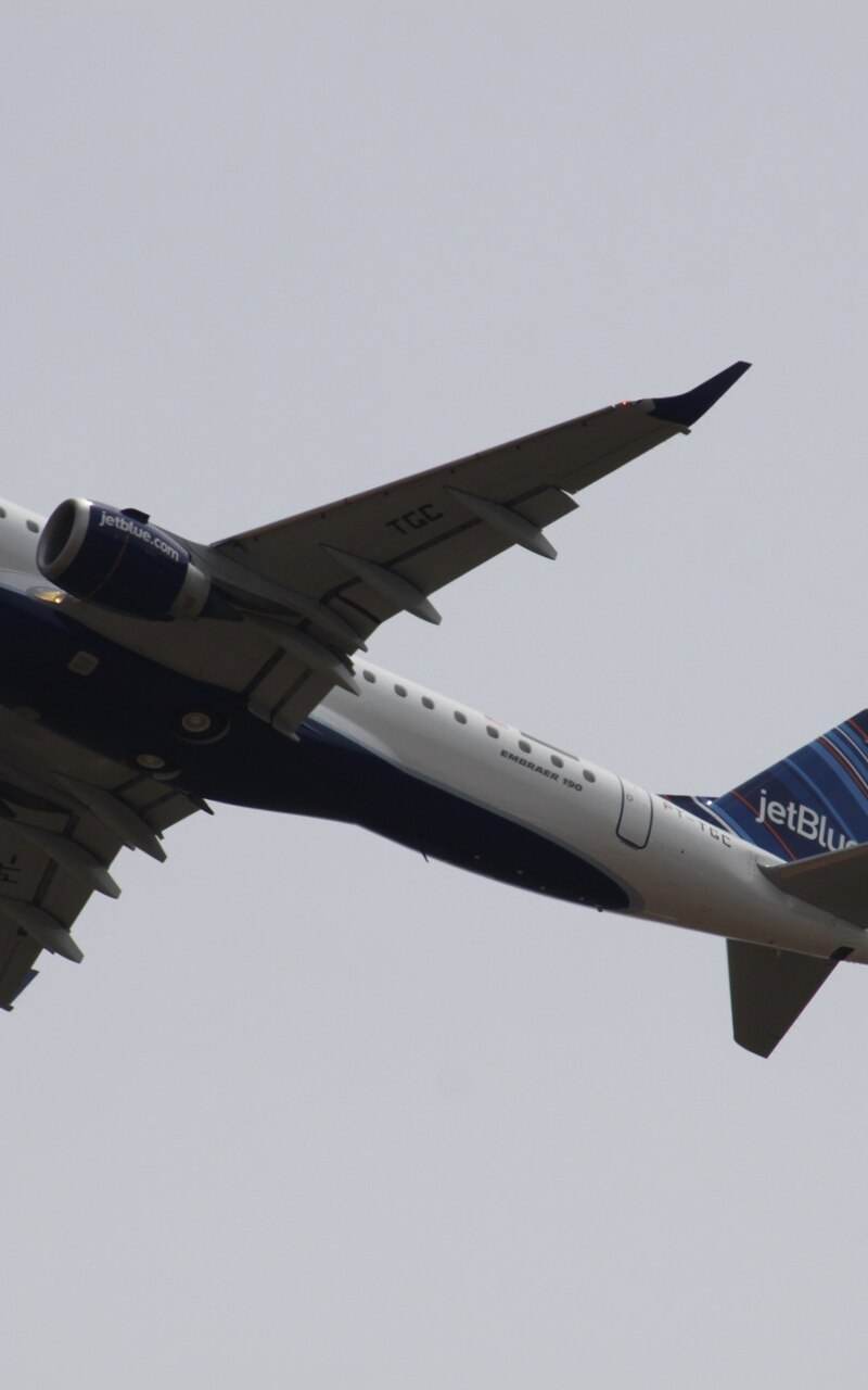  - Embraer