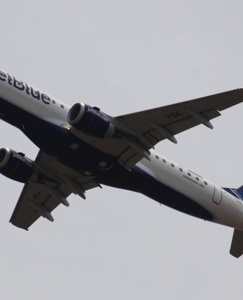  - Embraer