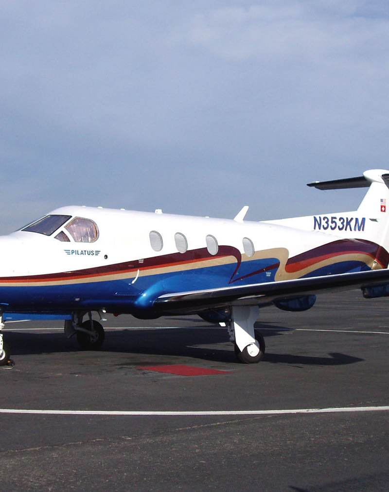N353KM - Pilatus