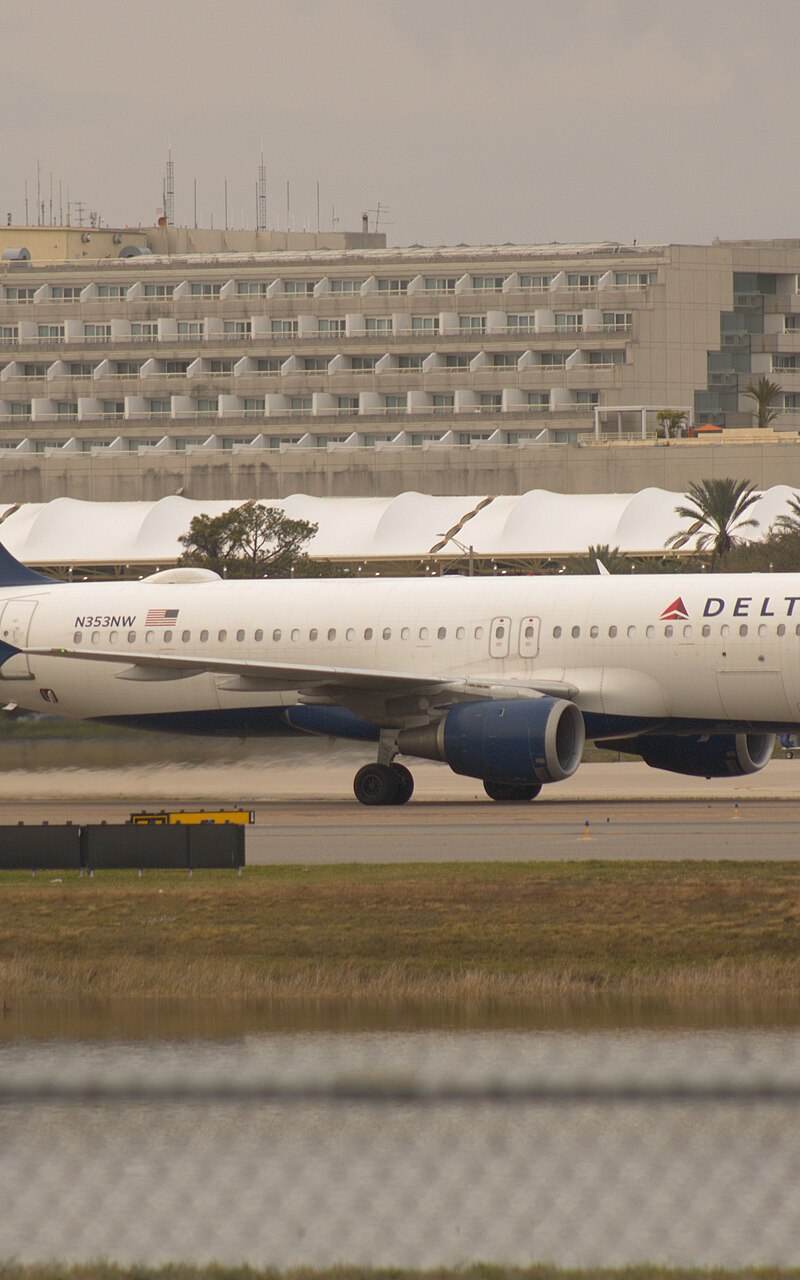 N353NW - Airbus