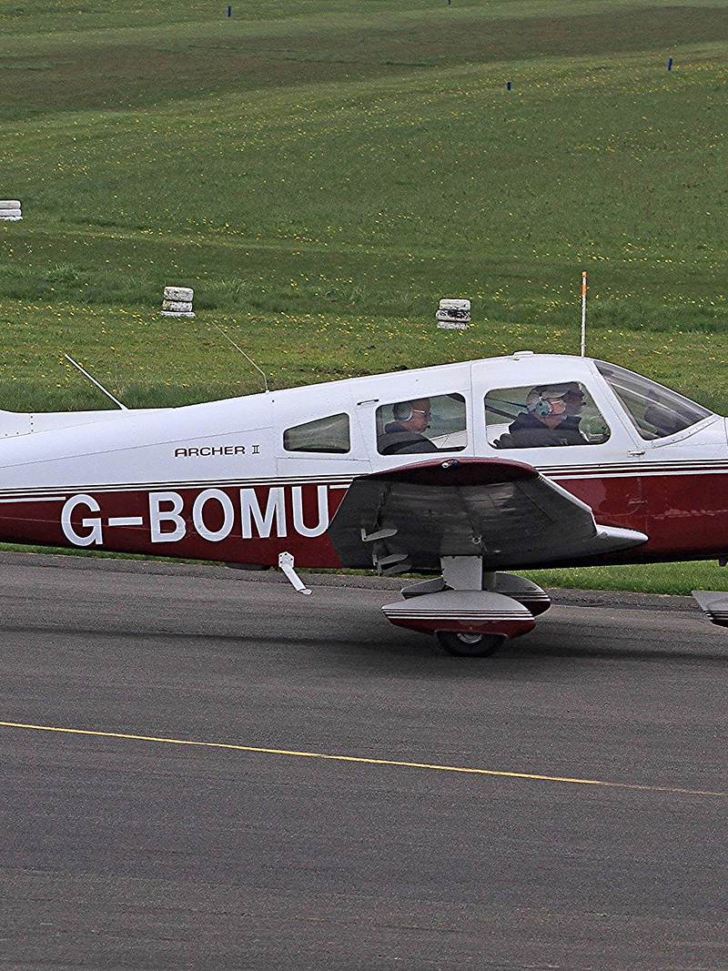 G-BOMU - Piper