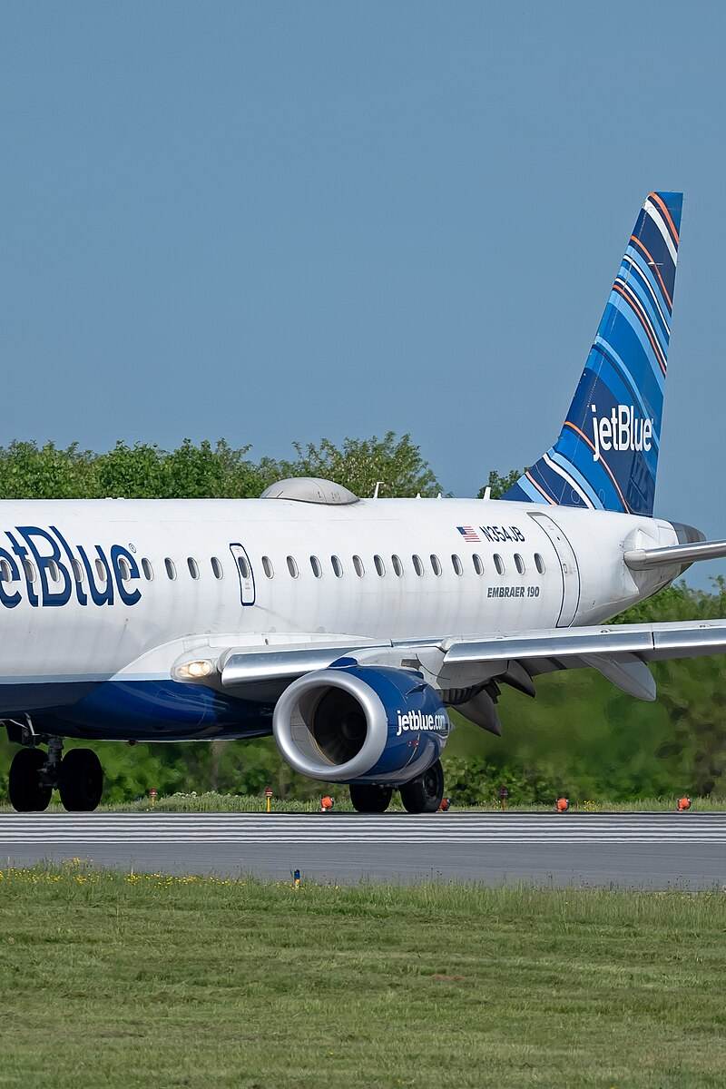 N354JB - Embraer