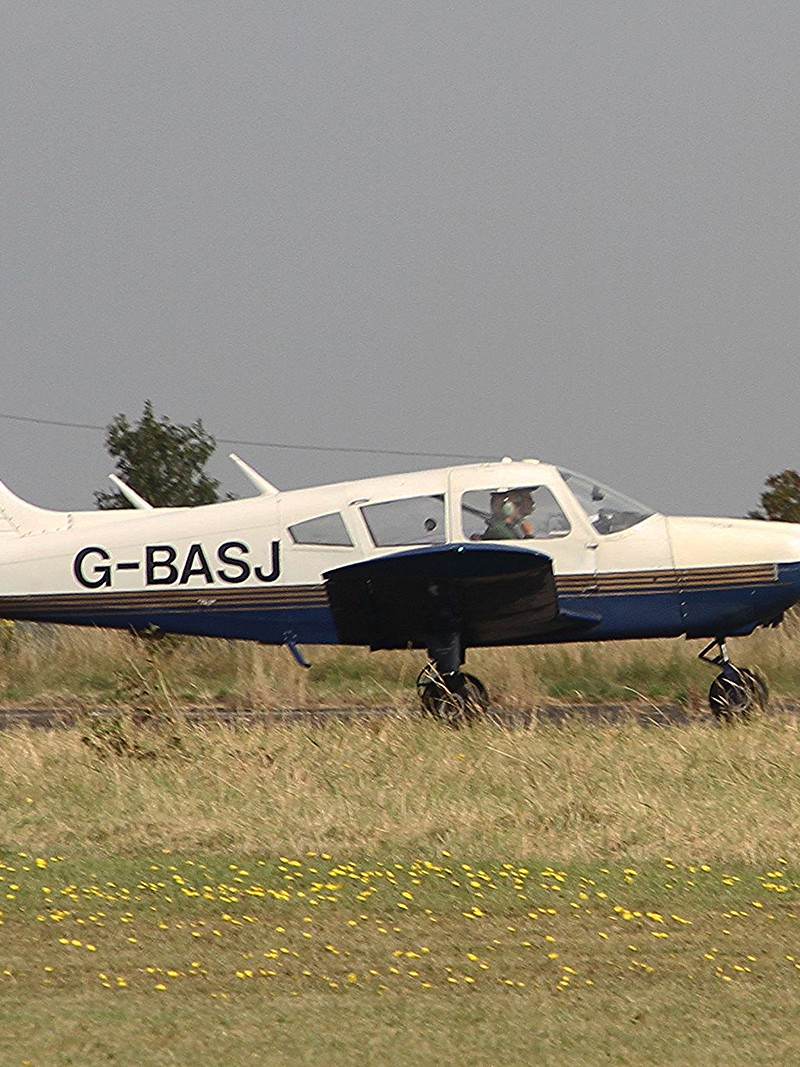 G-BASJ - Piper