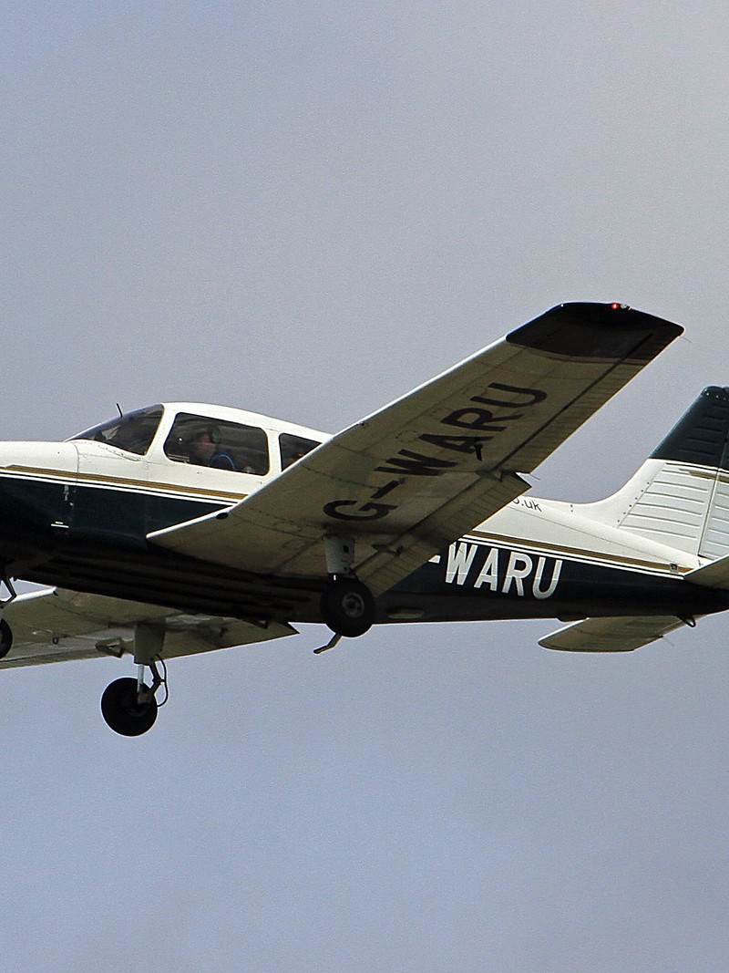 G-WARU - Piper