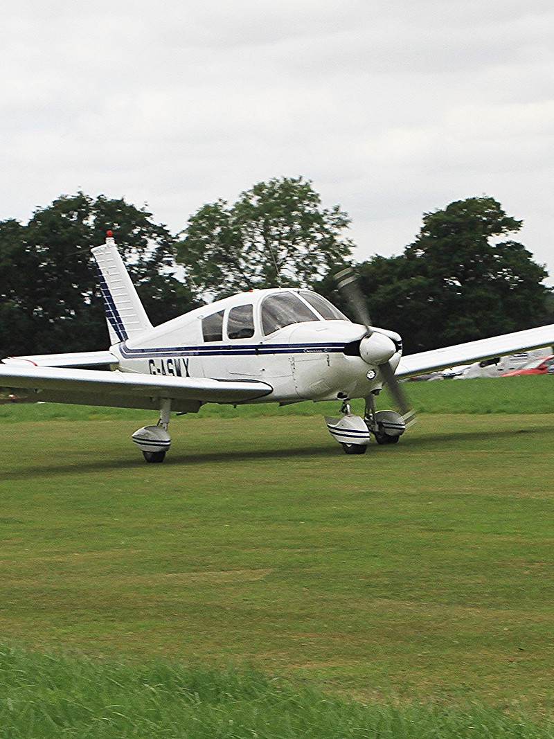 G-ASWX - Piper