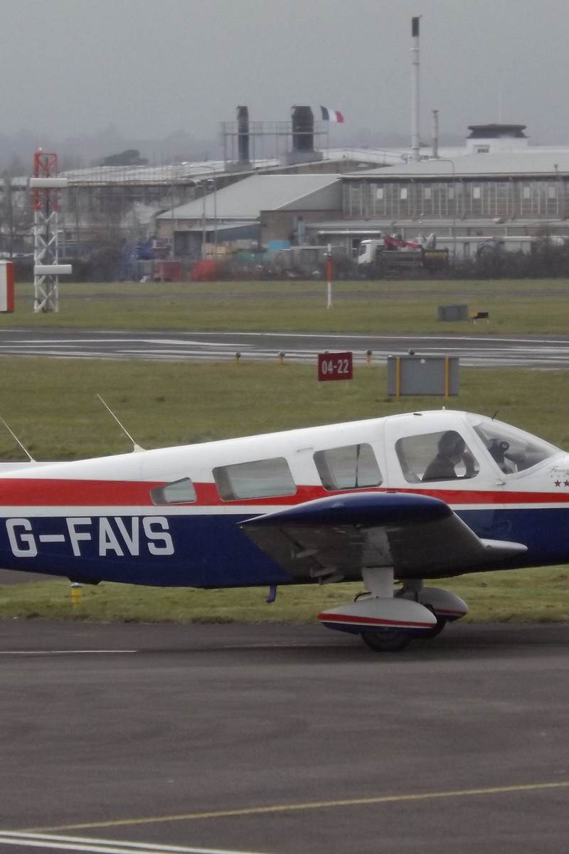G-FAVS - Piper