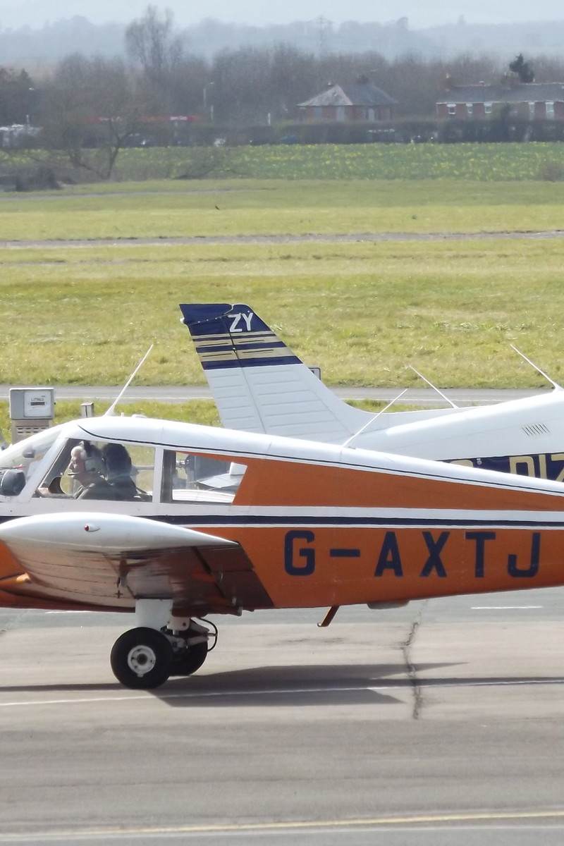 G-AXTJ - Piper