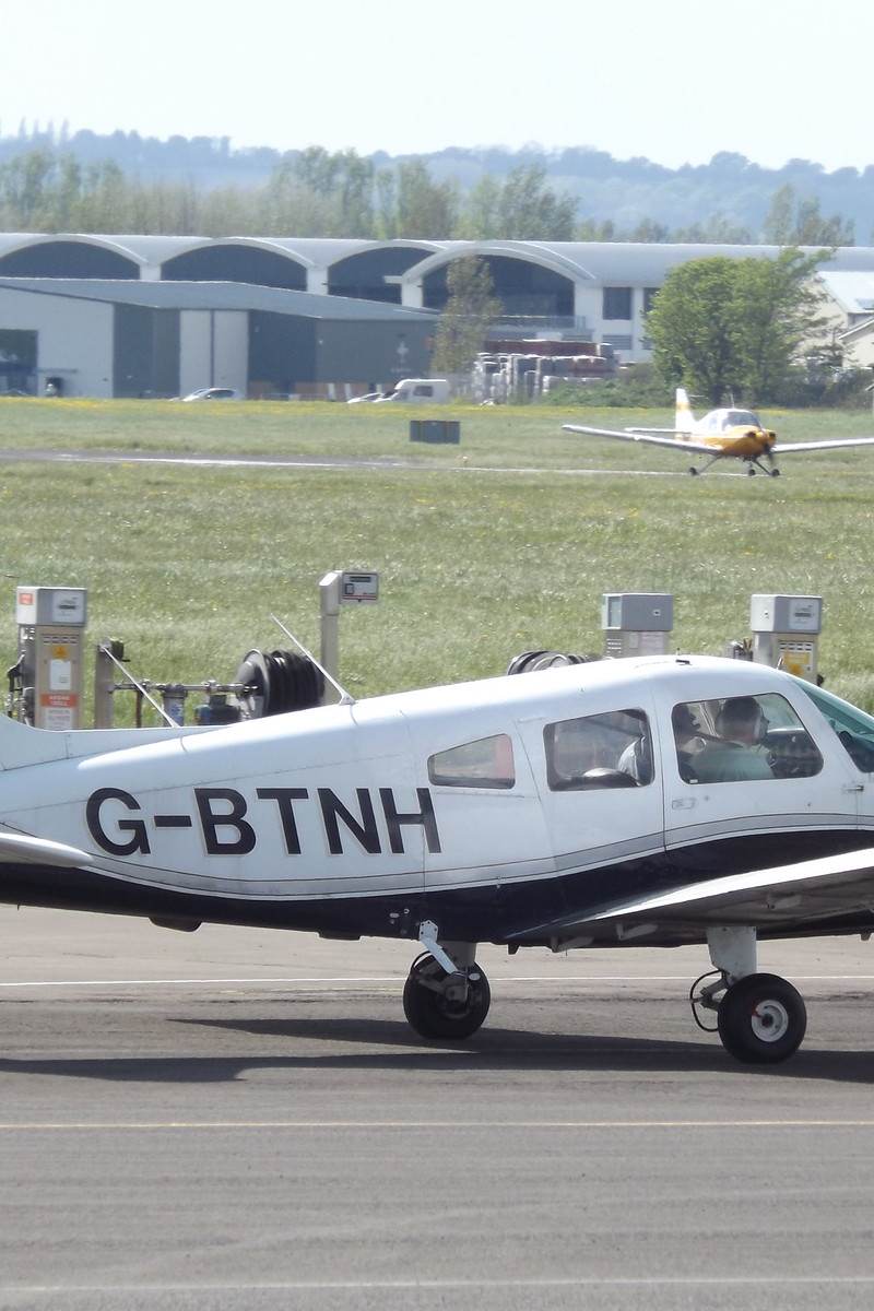 G-BTNH - Piper