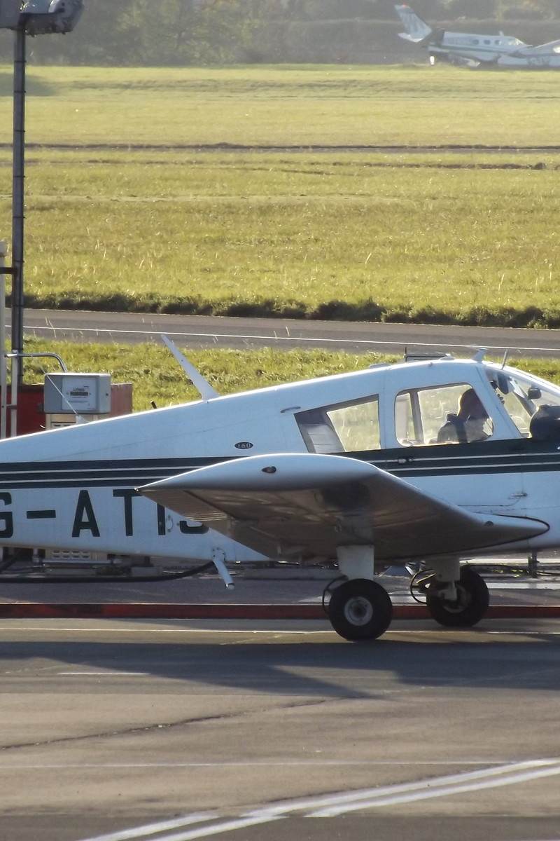 G-ATIS - Piper