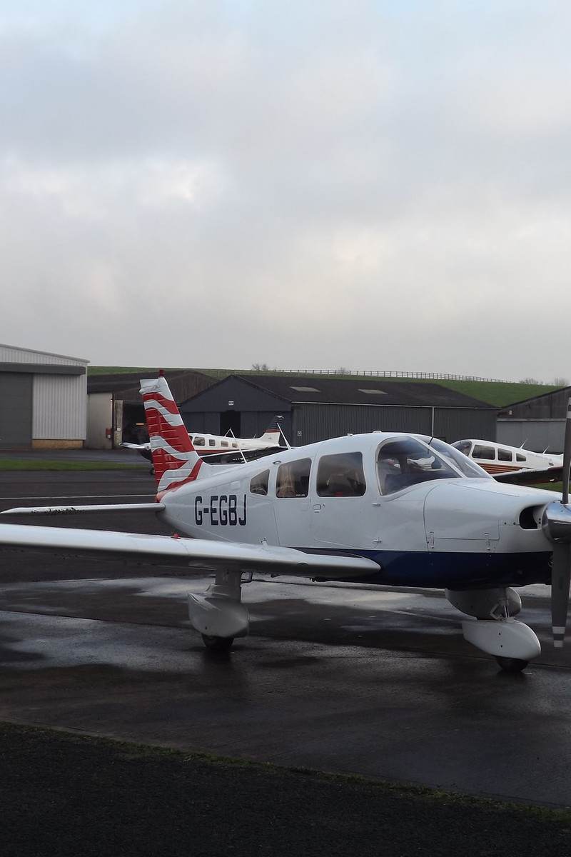 G-EGBJ - Piper