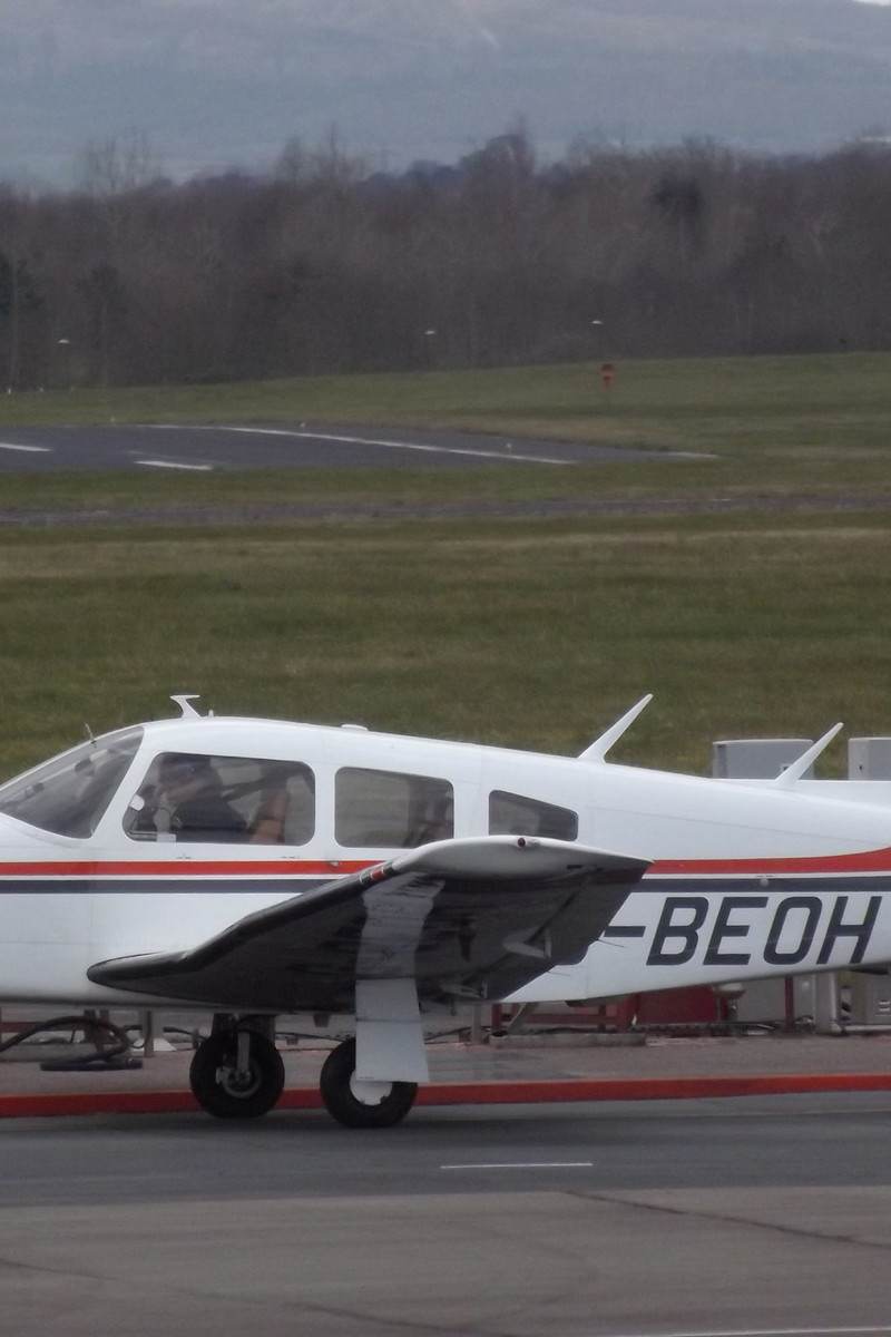 G-BEOH - Piper
