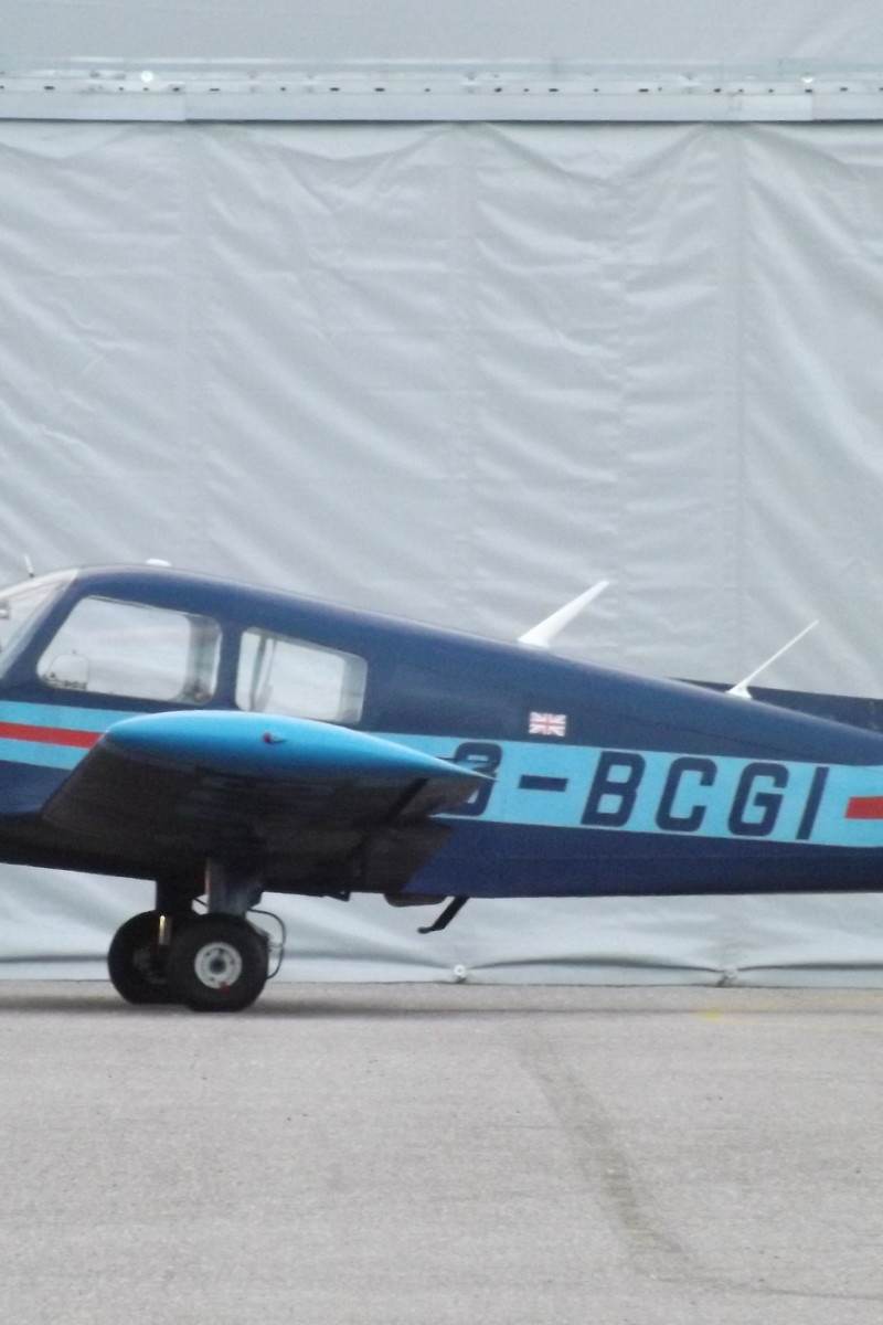 G-BCGI - Piper