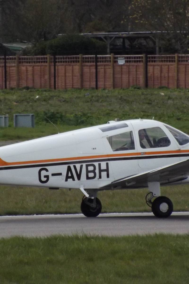 G-AVBH - Piper