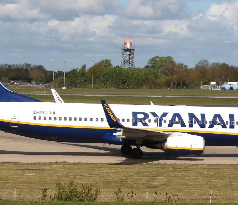 EI-EVG - Boeing