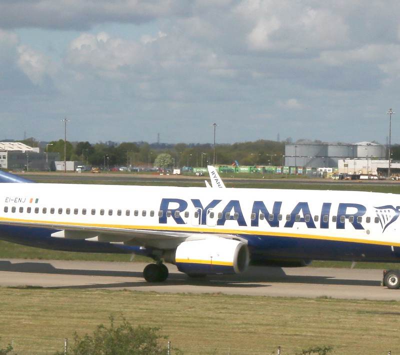 EI-ENJ - Boeing