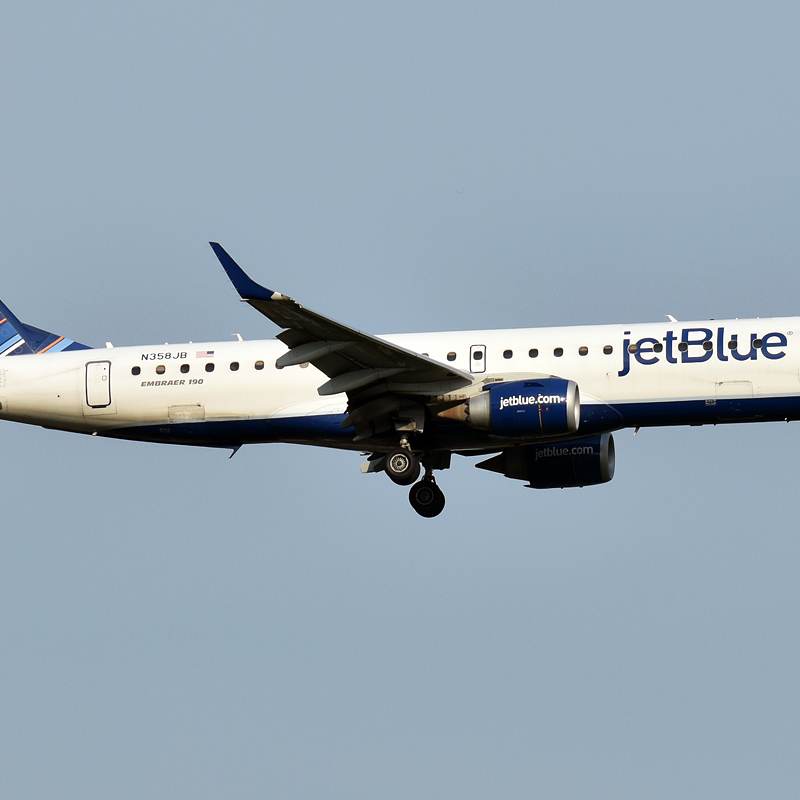 N358JB - Embraer