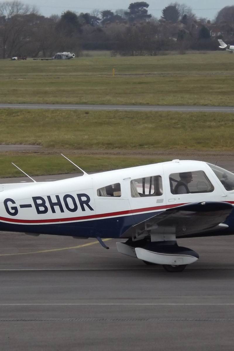 G-BHOR - Piper