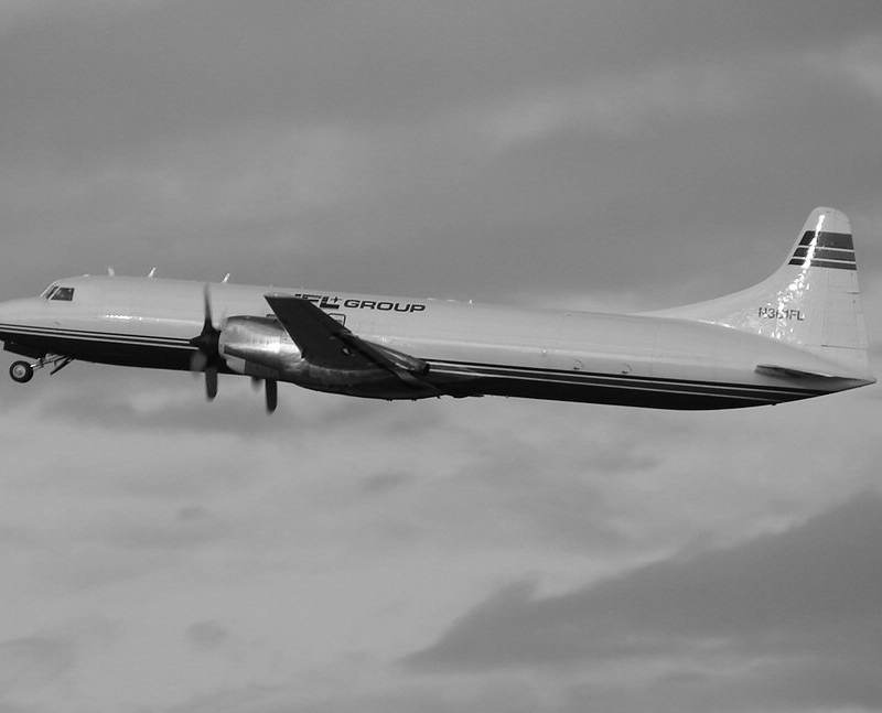 N361FL - Twin-engine aircraft