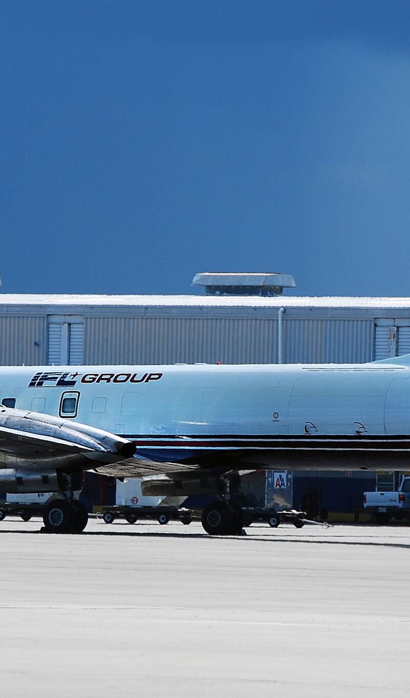 N361FL - Twin-engine aircraft